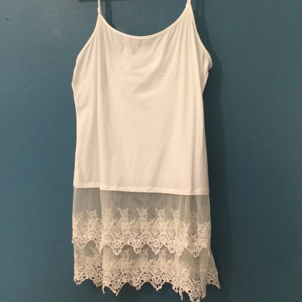 White lace under tank